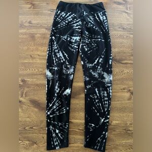 New black and white tie dye LuLaRoe leggings